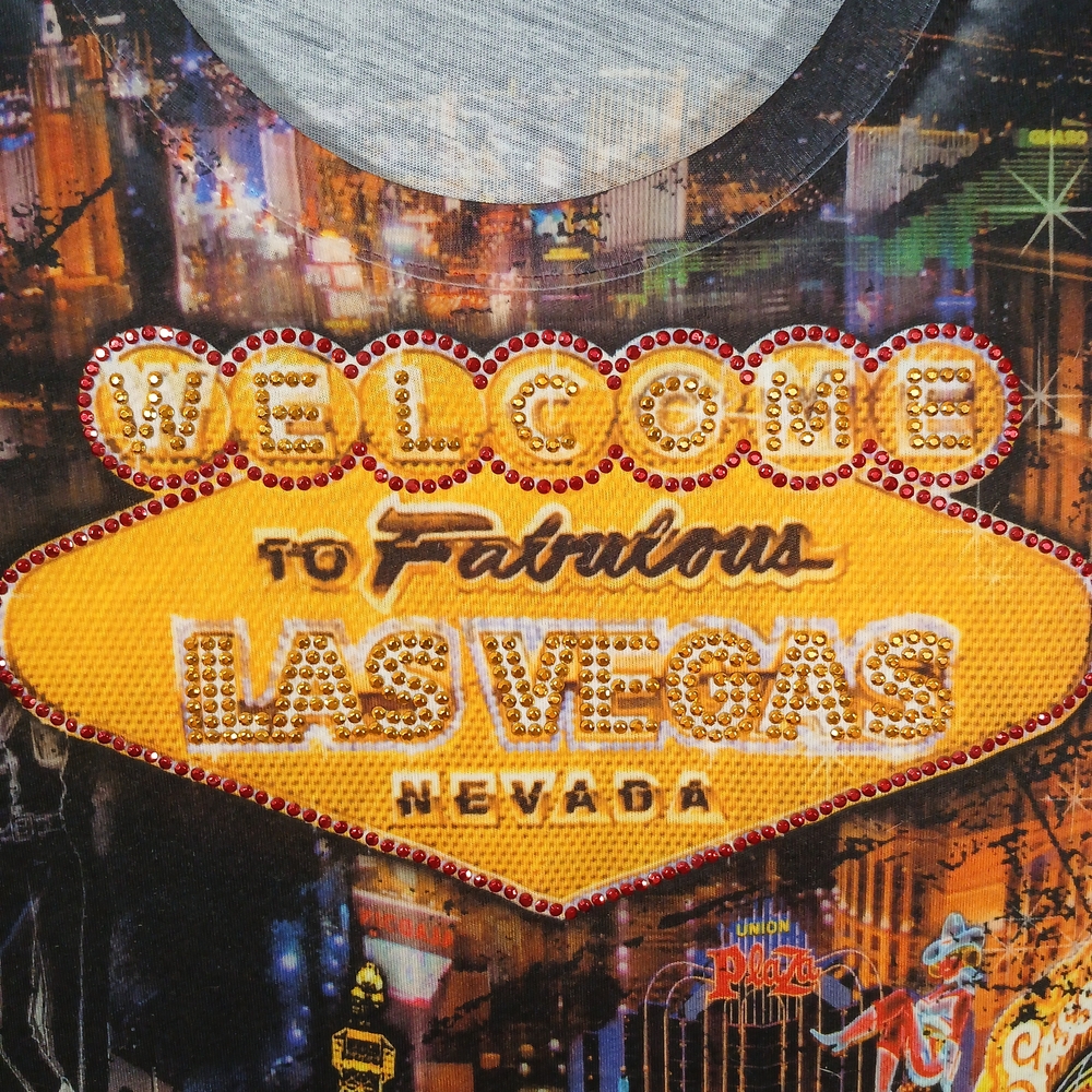 Colorful Beaded "Welcome To Fabolous Las Vegas Nevada" Graphic T-Shirt Size M - Picture 2 of 9